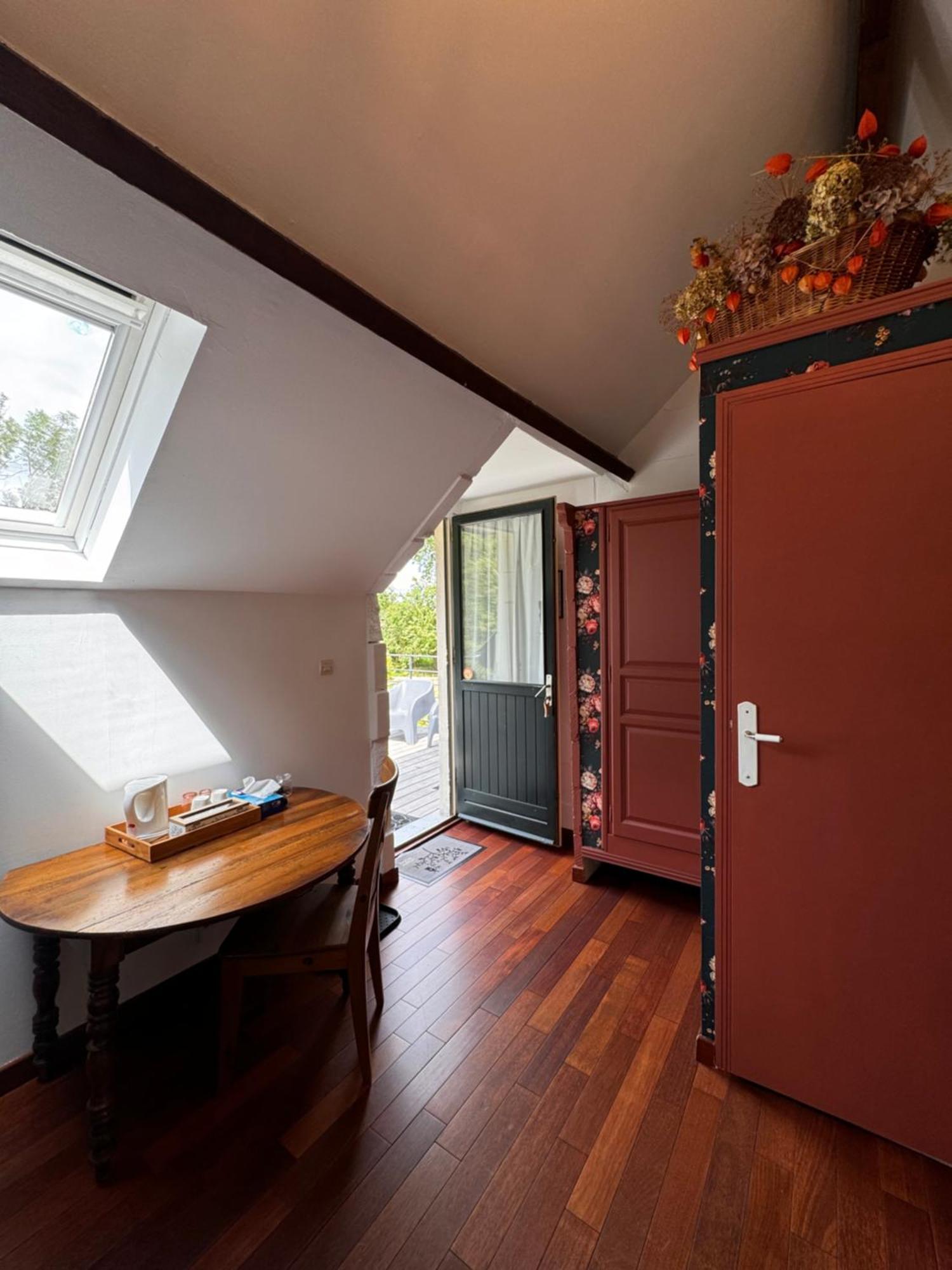 La Niche Hotel Richebourg  ภายนอก รูปภาพ