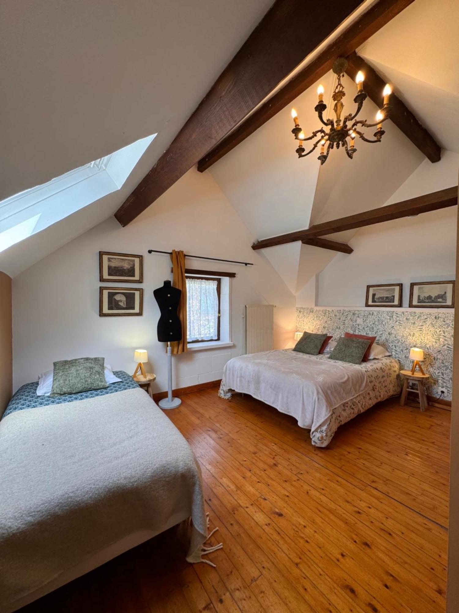 La Niche Hotel Richebourg  ภายนอก รูปภาพ