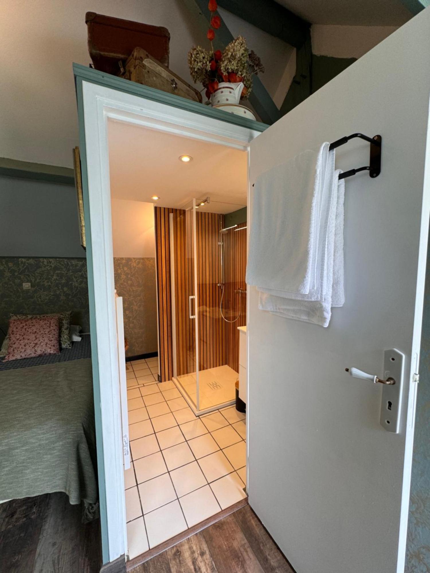 La Niche Hotel Richebourg  ภายนอก รูปภาพ